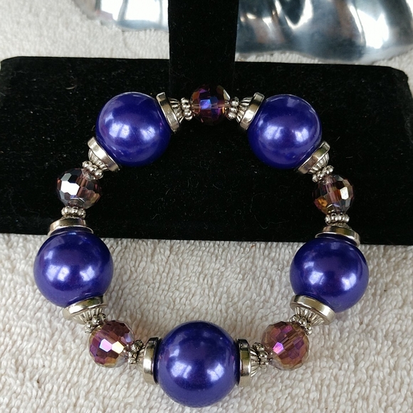 🔥🔥🔥🔥 !!! 🆕 Chunky Bracelet Purple W/Crystal & Bead Caps Hand-Made - Picture 8 of 9